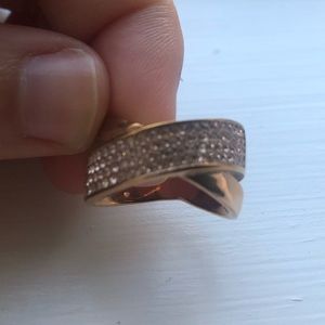 Micheal Kors Brilliance Crisscross Gold Ring